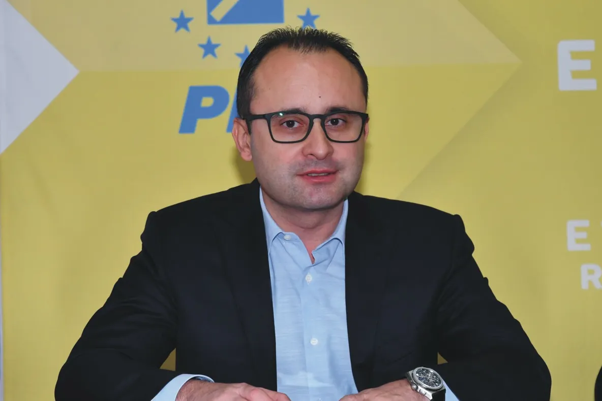 Bușoi: Estimăm un vârf de consum de energie în această seară de aproape 7.000 de megawați; va porni Grupul 4 Rovinari