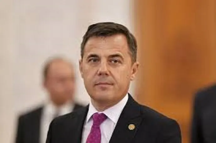 165 de primari liberali riscă să ajungă să fie anchetați de DNA deoarece au fost turnați de propriul ministru