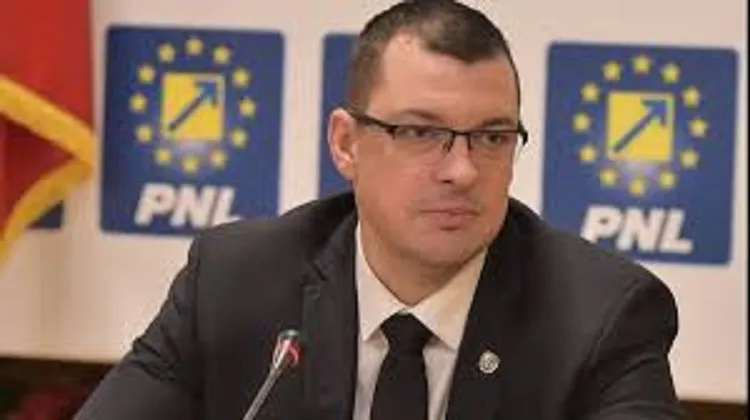 Raeţchi îi cere lui Ciolacu să blocheze legea prin care PSD vrea să reînvie Super-Jandarmeria lui Dragnea