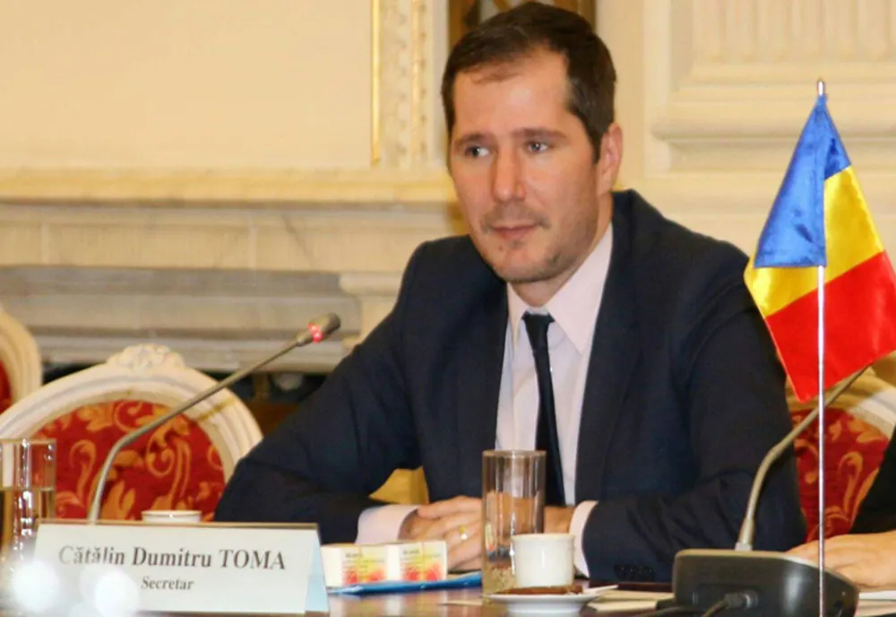Ce vrea Oprișan? Să tăcem pentru ca Vrancea să ajungă Suceava 2?