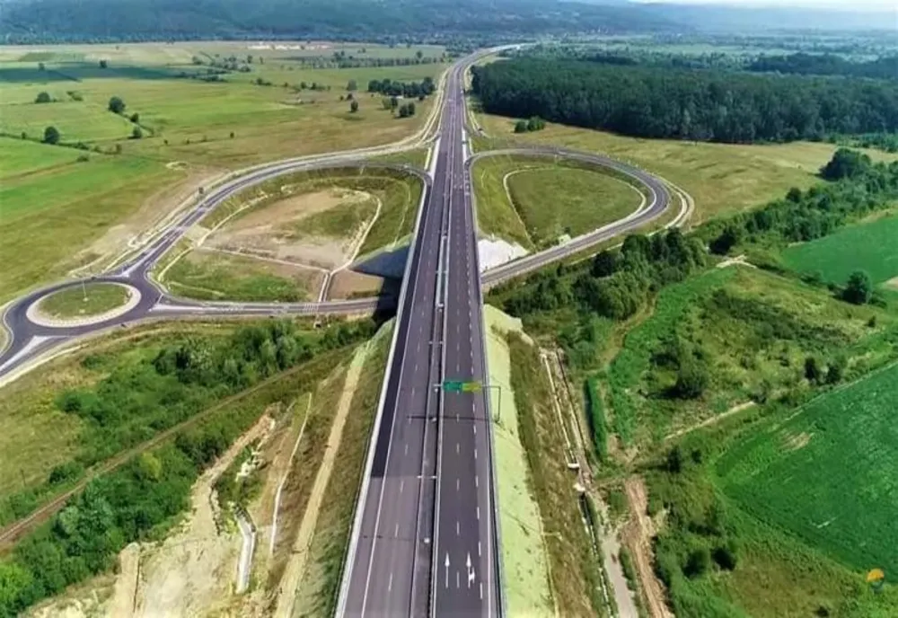 Premierul a anunțat ”alocarea unor sume fără precedent” pentru infrastructură