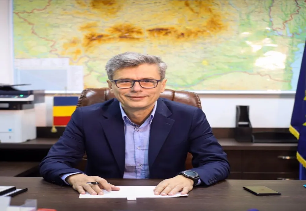 Ministrul Economiei: Nu are rost să deschidem restaurantele, în condițiile în care nu se respectă regulile nici la terase