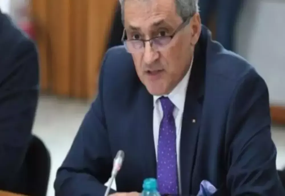 Ministrul Vela: Discutați cu familii care au pierdut oameni. Aceasta e realitatea