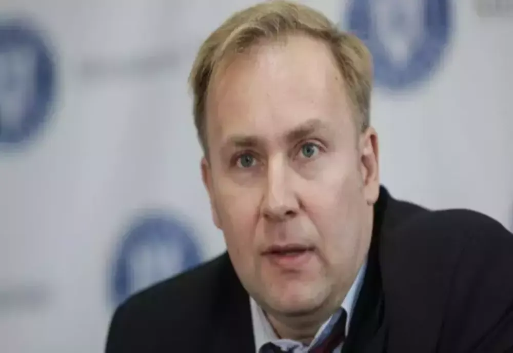 Plecat să-i facă loc lui Nelu Tătaru, Victor Costache se întoarce în guvern