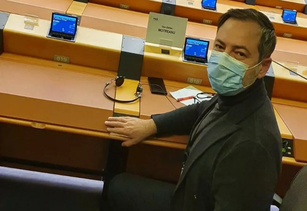Dan Motreanu: Încărcător universal pentru dispozitivele mobile