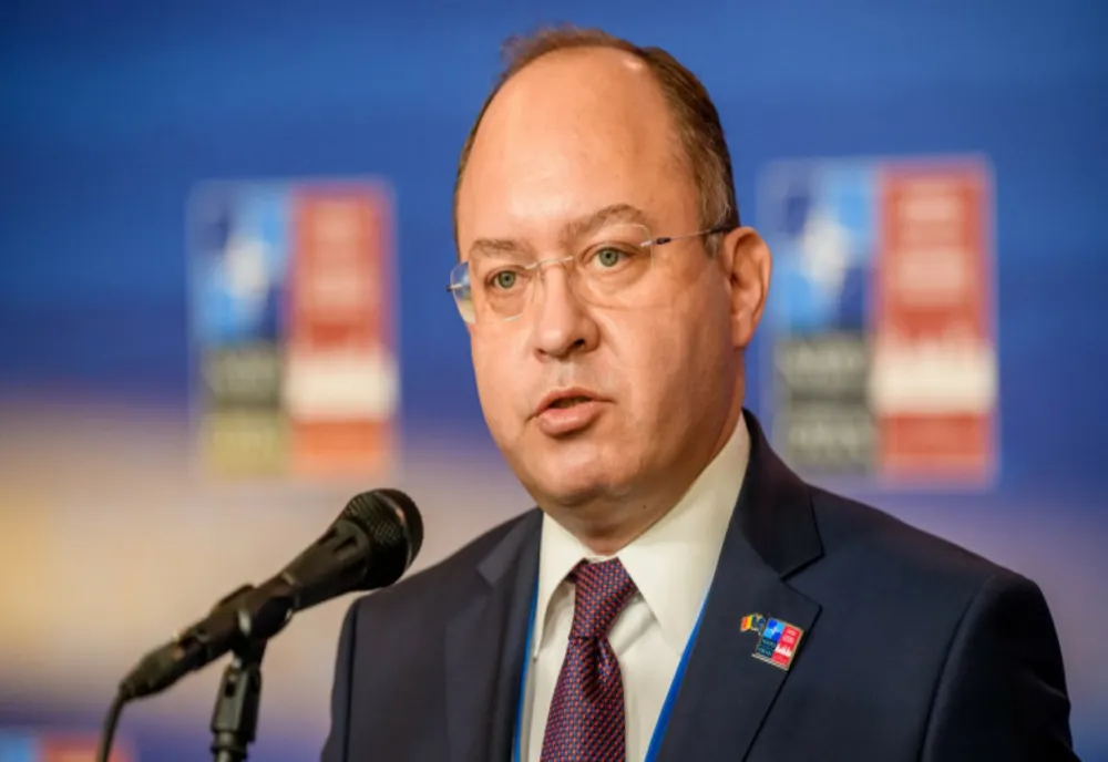 Aurescu despre prezenta lui Macron in Romania: "O vizită extrem de importantă, care confirmă sprijinul pe care Franţa îl acordă posturii de descurajare şi apărare a NATO pe Flancul Estic”