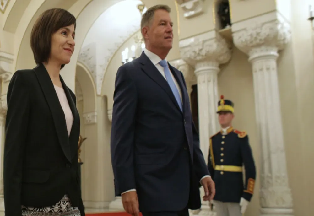 Președintele Iohannis: ”În România şi în Republica Moldova, teatrul şi actorii au fost întrupare şi expresie ale libertăţii”