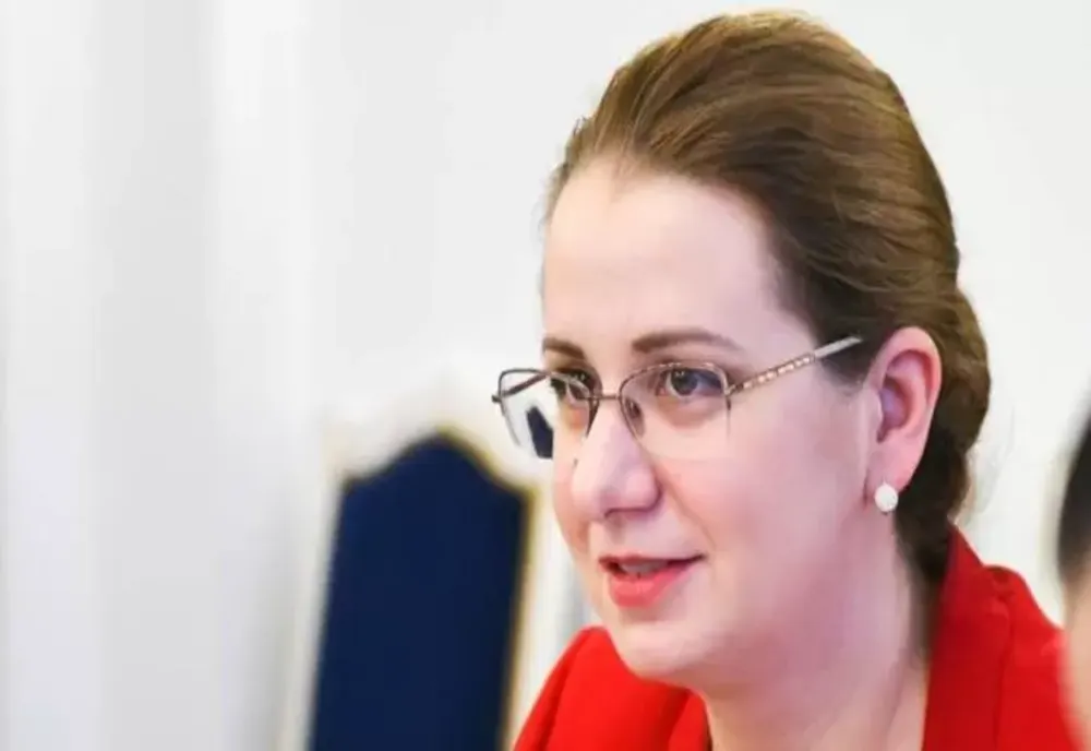 Ligia Deca: Exmatricularea nu înseamnă că nu se poate reînmatricula elevul la altă unitate de învăţământ