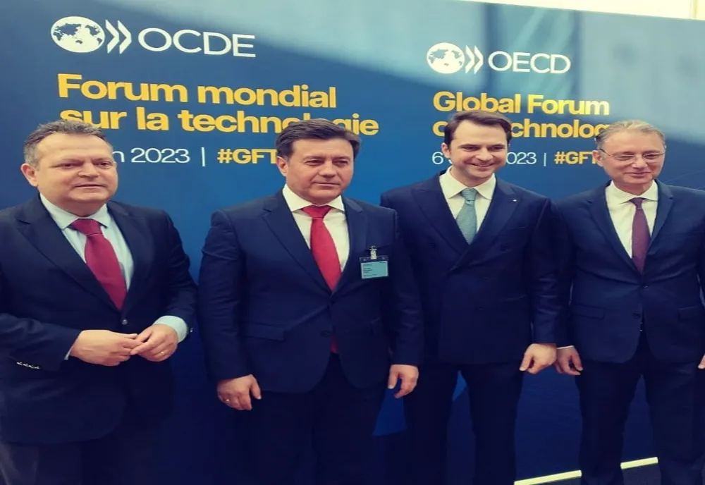  Sebastian Burduja, la Forumul Global al Tehnologiei: România are loc la această masă, iar în câțiva ani de zile putem fi membri cu drepturi depline