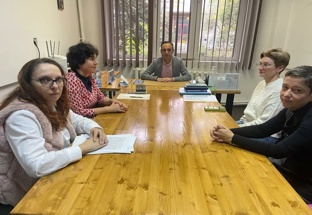  Deputatul Laurențiu Nicolae Cazan: Discuții cu reprezentanţii salariaţilor din cadrul Casei Judeţene de Pensii Vâlcea