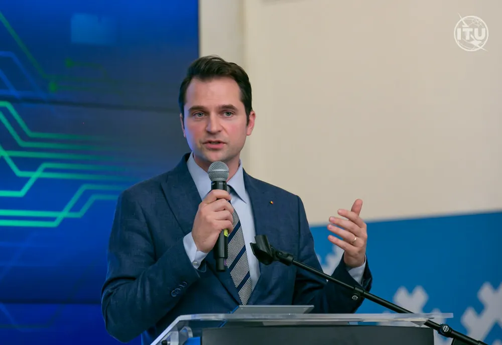 BURDUJA: REFORMA STATULUI ȘI CEA A LUMII POLITICE TREBUIE SĂ CONTINUE, IAR MARILE PROIECTE STRATEGICE TREBUIE SĂ FIE DUSE LA BUN SFÂRȘIT