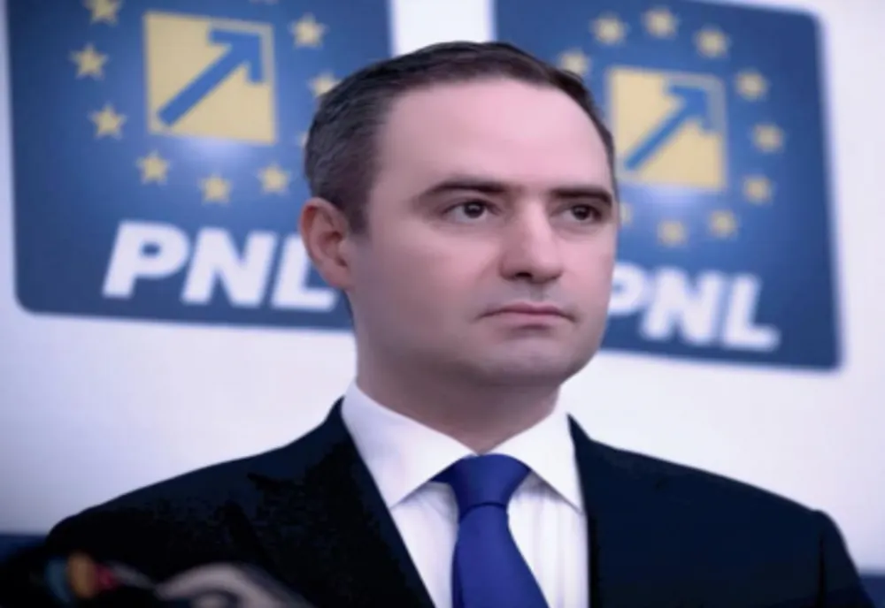 MINISTRUL FINANȚELOR, DESPRE CORECȚIA DEFICITULUI BUGETAR: ”ESTE O PRIORITATE. PACHETUL FISCAL ASUMAT DE GUVERN OFERĂ BAZA NECESARĂ PENTRU O AJUSTARE CREDIBILĂ”