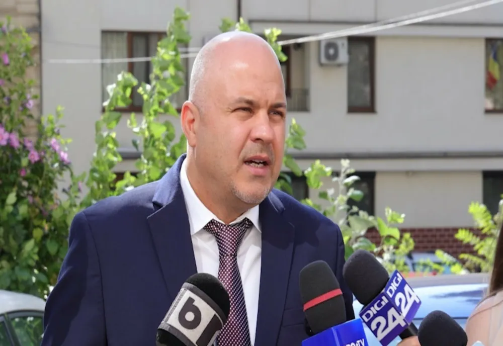 Ungureanu: Ce căutau acum 2 ani judecătorii Curții Constituționale în biroul președintelui Camerei Deputaților de la PSD?