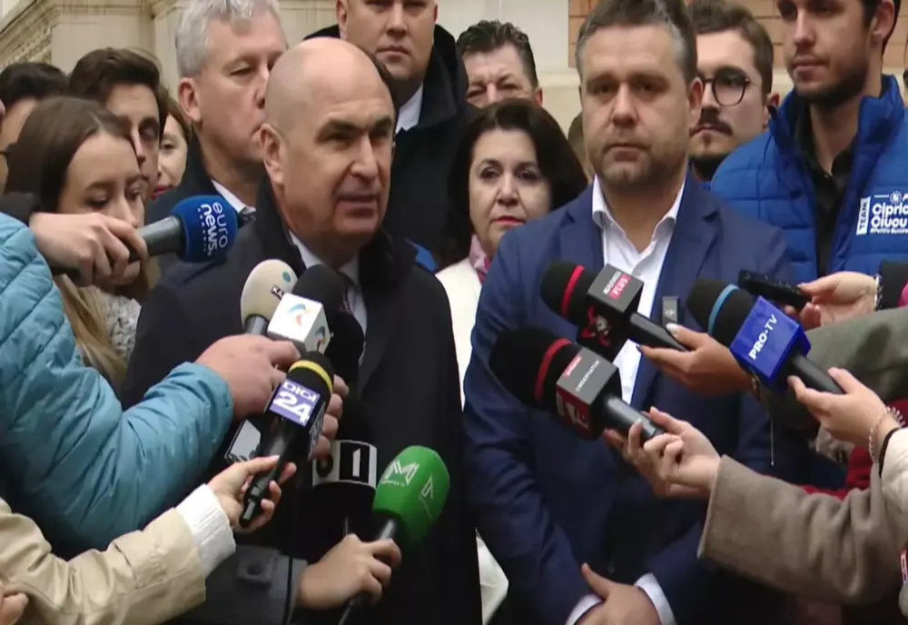 Ciprian Ciucu, în dilemă. Nu știe cum să împartă suma infimă primită de la Bolojan pentru Primăria Capitalei