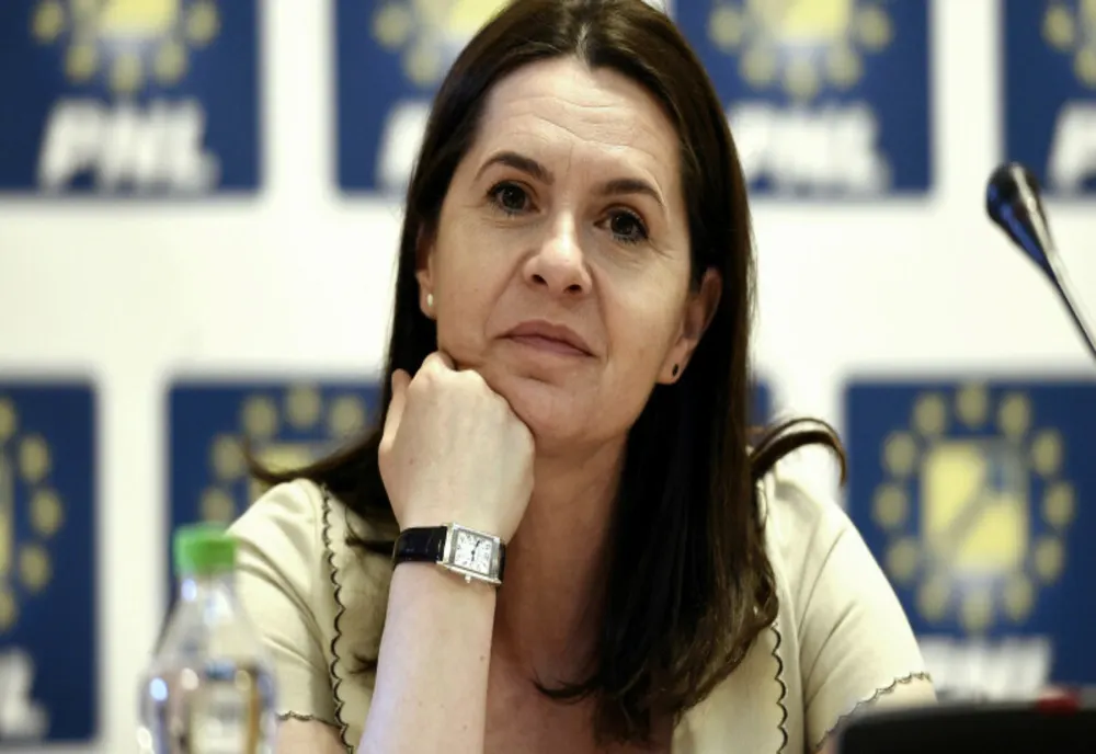 PNL o propune pe Adriana Săftoiu pentru șefia TVR