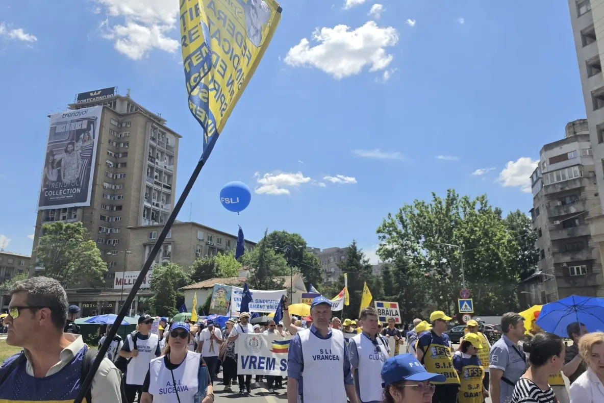 Profesorii amenință că vor boicota începerea noului an școlar