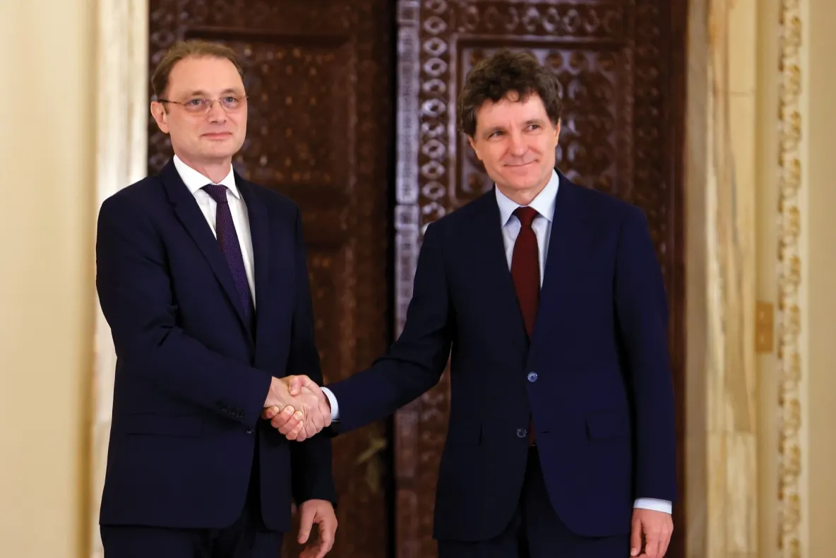 Luca Niculescu vorbește de consolidare fiscală după discuția cu liberalii, în timp ce PSD cere renunțarea la austeritate
