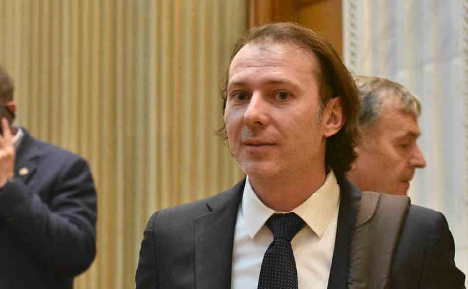 Cutremur în politica românească. Florin Cîțu s-a retras din calitatea de premier desemnat