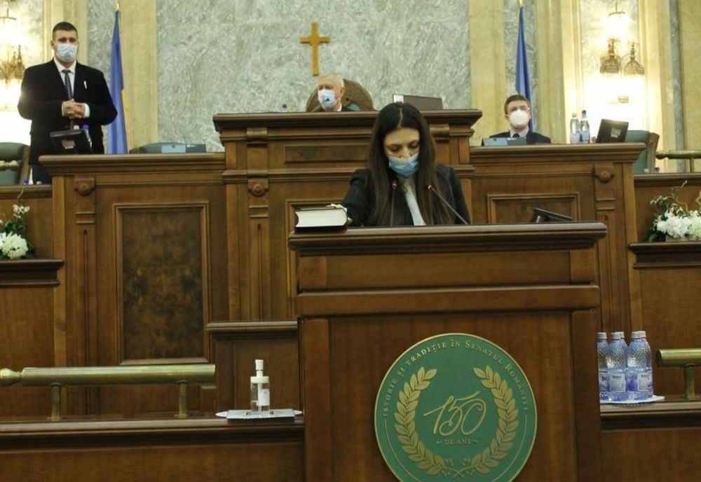 Claudia Banu: Preiau astăzi primul meu mandat de Senator al României. Cu emoție și profund onorată