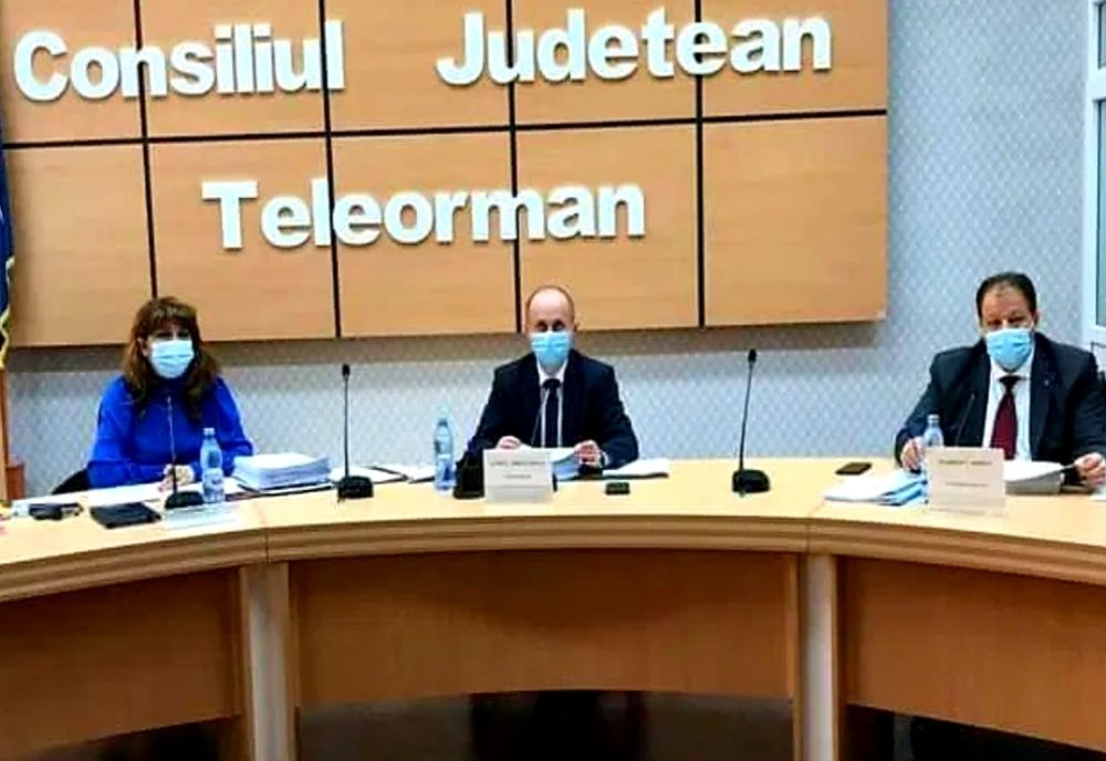 Consilierii PNL din Teleorman cer desființarea funcției de administrator public al județului