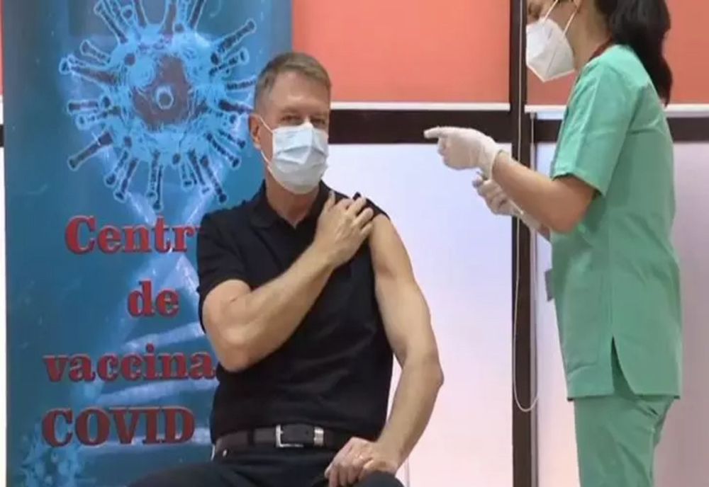 Klaus Iohannis: ”Persoanele vaccinate vor putea să beneficieze de un acces mai facil în anumite zone”