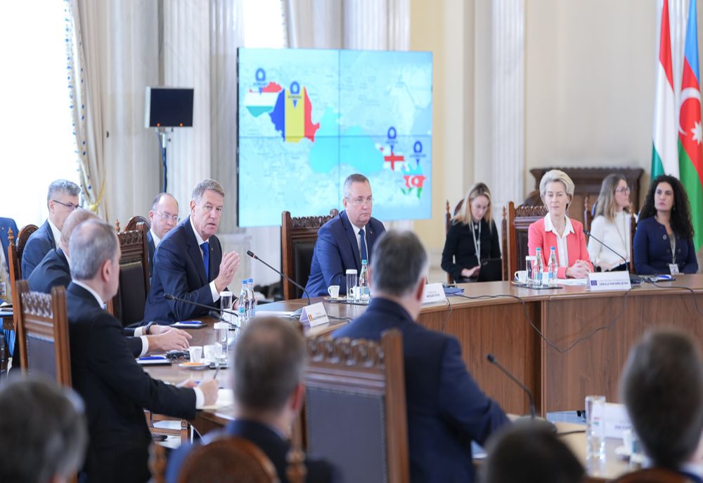 Klaus Iohannis, despre Acordul semnat la București: E un cadou pe termen lung. E bine să ne gândim mai cu curaj la energia verde