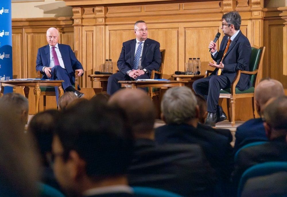 PNL reactivează intelectualii în politică. Nicoale Ciucă: „Politică liberală are un spectru de cuprindere în toate păturile socio-profesionale”