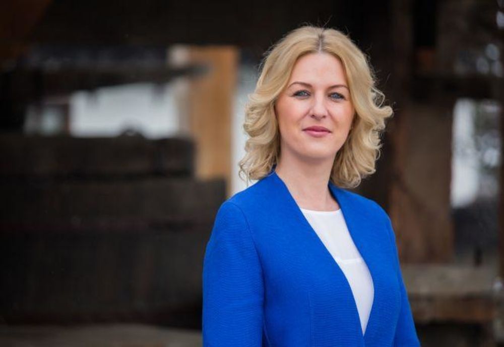 CIPRIAN DOBRE ȘI MARA TOGĂNEL DESCHID LISTELE PNL MUREŞ LA ALEGERILE PENTRU SENAT ȘI CAMERA DEPUTAȚILOR