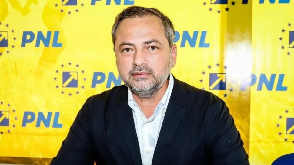 "Ilie Bolojan încearcă să recupereze, în doar câteva luni, întârzierile acumulate de ani de zile în implementarea PNRR. Şi ce face PSD? Blochează