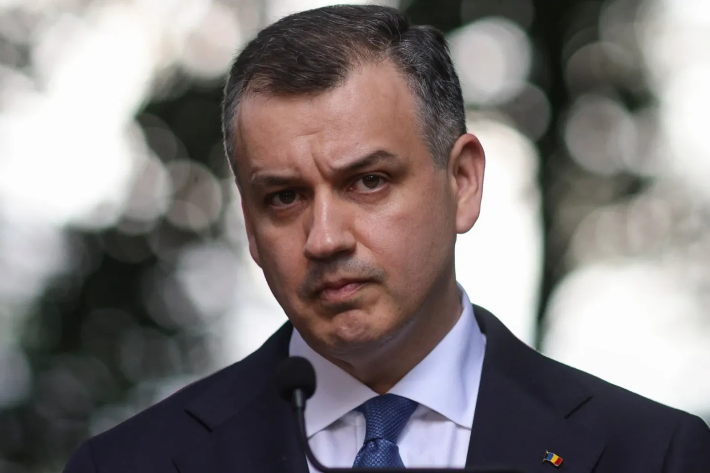 Eugen Tomac nu îi mai cheamă pe liderii politici la negocieri, ci le va comunica telefonic componența noului Cabinet - SURSE