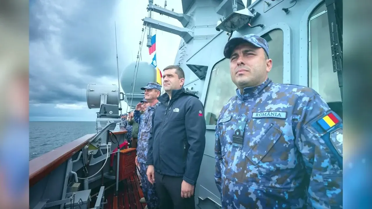 Radu Miruță, despre nava care a luat foc în Marea Neagră: ”A raportat că a fost lovită de o dronă și s-a scufundat”