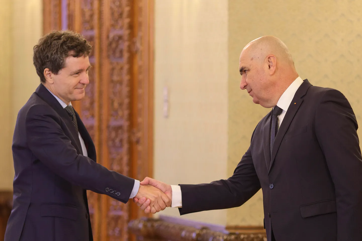 Bolojan, după consultările cu Nicușor Dan: „România are nevoie de un guvern cu un premier credibil și miniștri competenți”
