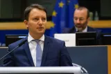 Europarlamentar PNL: România nu are nevoie de un guvern ținut captiv de PSD, fără ca PSD să-și asume