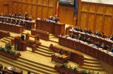 Cine vine la putere dacă trece moțiunea de cenzură. Toate variantele de premier și jocurile din culise