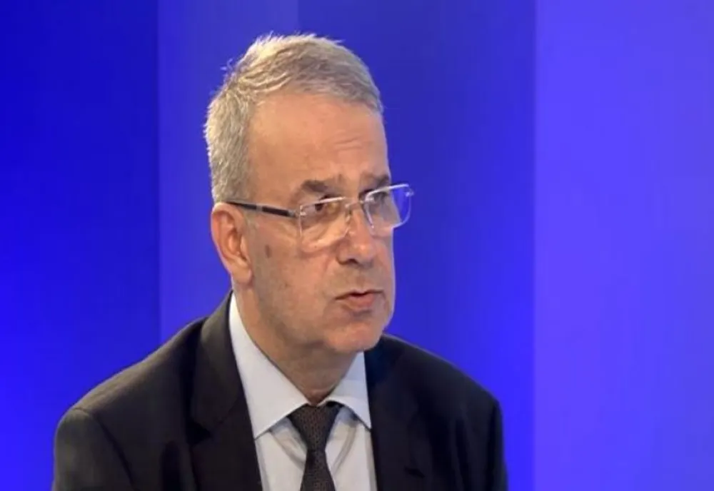 Vergil Chițac: „Fapte, nu vorbe! Toată lumea știe că actualul primar nu face altceva decât să continue să vândă orașul”