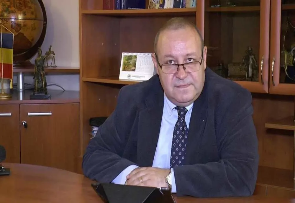 Avocatul și senatorul PNL Daniel Fenechiu: ”Vasile Blaga, Ludovic Orban, Dan Motreanu au făcut un pas lateral când au fost cercetați penal”