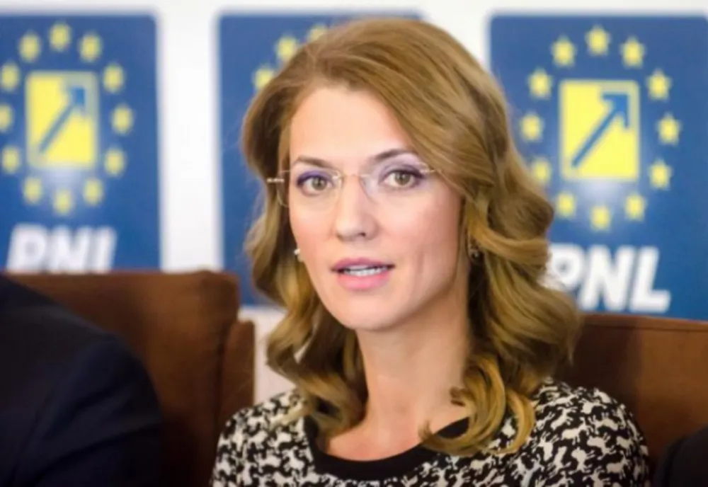 Răspunsul Alinei Gorghiu la amenințările lui Ciolacu: ”Un gest populist şi complet lipsit de decenţa politică”