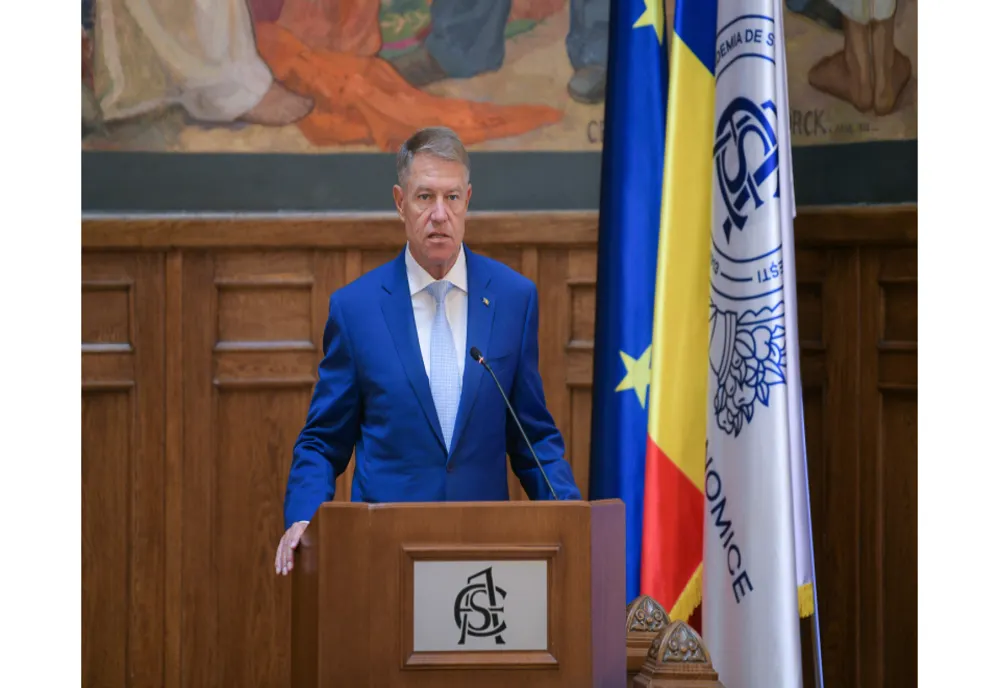 Klaus Iohannis, mesaj privind starea economiei naționale: „Ne aflăm mult sub media populației care face cumpărături online”