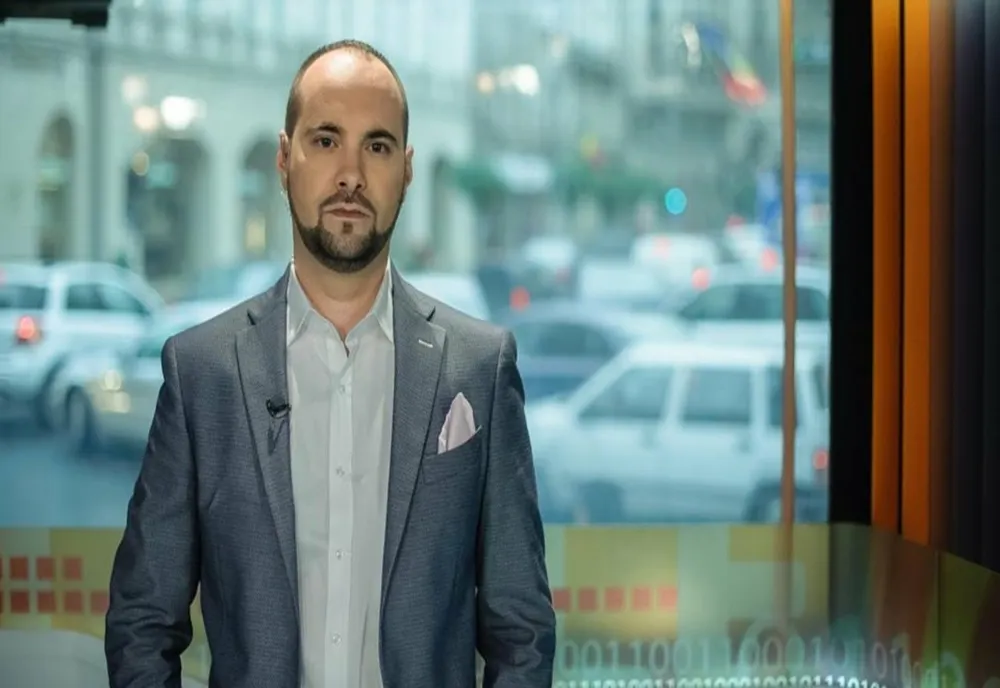 Silviu Mănăstire despre USR: ”Bărbăția lor atârna de liveurile penibile de adolescenți întârziați”