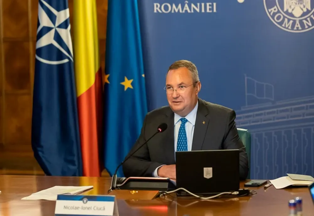 Nicolae Ciucă: „Am identificat resurse financiare din fonduri europene pentru susţinerea industriei autohtone a laptelui”
