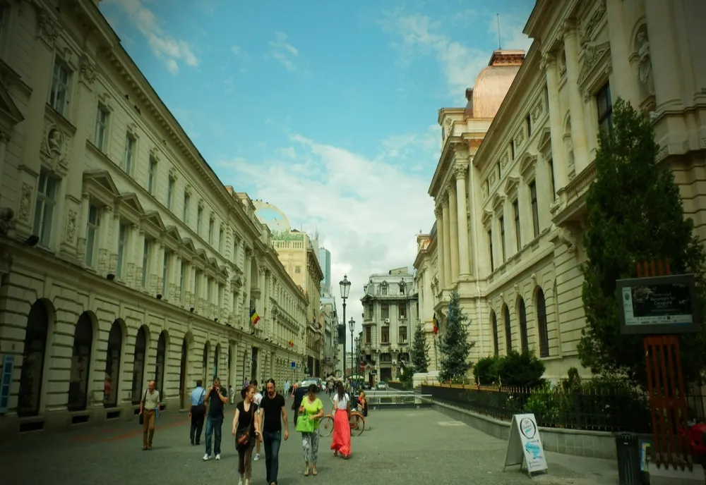 Cum explică Ciucă și Ciolacu lipsa candidaților de la sectoare 1, 2 și 3: "Nu tragem din fes". Unde au fost făcute deja cărțile
