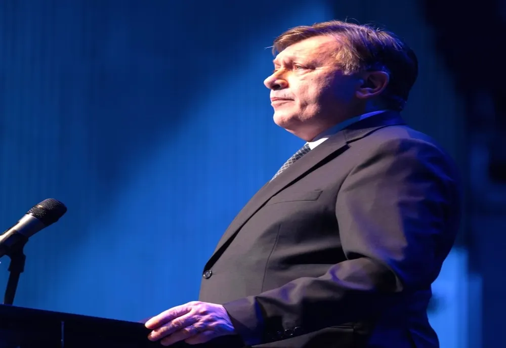 CRIN ANTONESCU DESPRE IOHANNIS: A PĂCĂTUIT PRIN INDIFERENȚĂ, A SFIDAT ÎN ULTIMII ANI, A PĂCĂTUIT PRIN CE N-A FĂCUT
