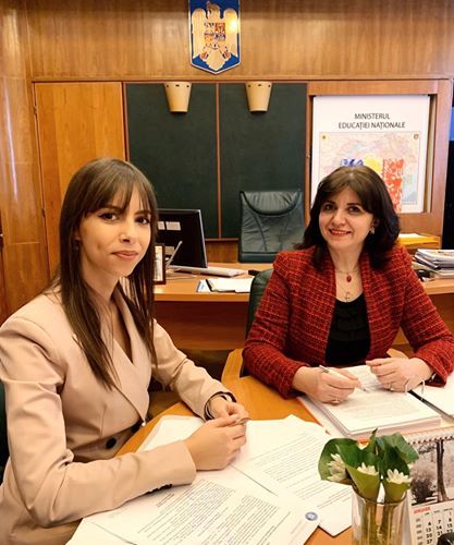 mara_mares_monica_anisie