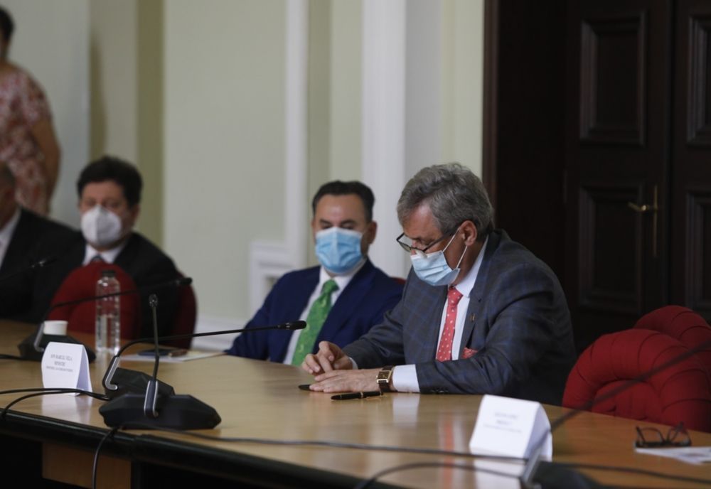 Promisiuni și priecte pentru infrastructura județului Arad