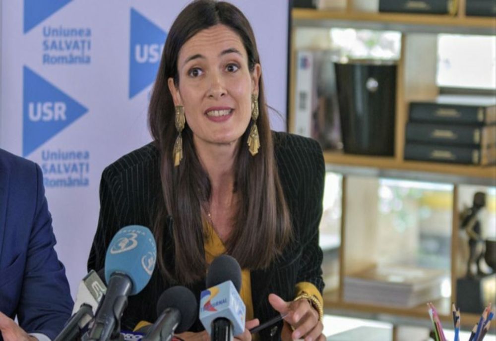 Consilierii PNL Sector 1 o avertizează pe Clotilde Armand că "nu vor gira nesocotirea deciziei unei instanțe și nici călcarea în picioare a legii"