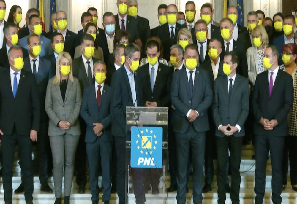 VIDEO-Sprijinit de zeci de parlamentari PNL, Ludovic Orban cere demisia premierului: ”Cine seamana vant, culege furtuna”