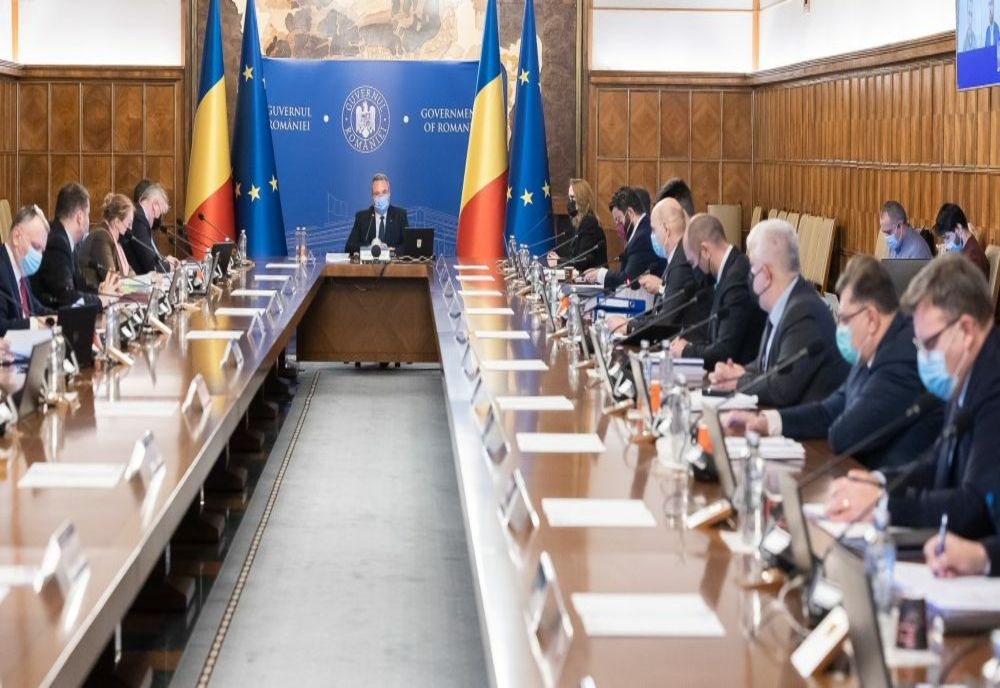 Două măsuri pregătite de Coaliție, adoptate astăzi - Majorarea salariului minim în agricultură, până la 3.000 de lei