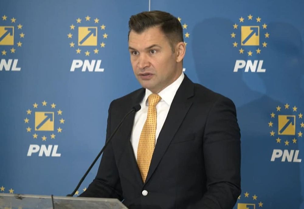 Purtătorul de cuvânt al PNL, Ionuţ Stroe, anunţă că ţara noastră a devenit "model de bune practici europene"