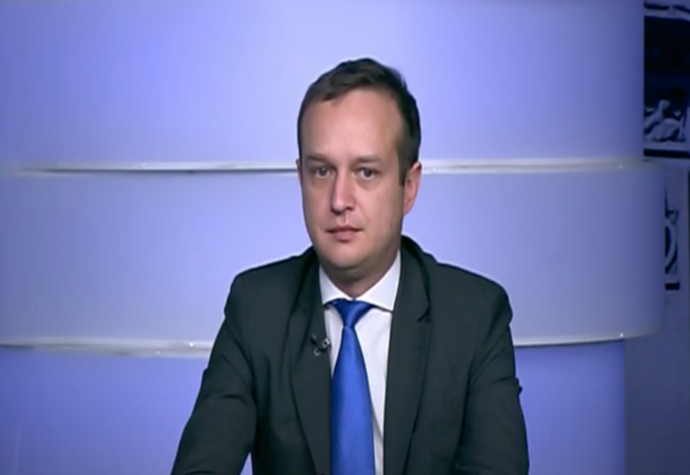 Biroul Politic Judeţean al PNL Vaslui a decis dizolvarea Biroului Politic Local şi înlocuirea din funcţie a preşedintelui organizaţiei, deputatul Tudor Polak