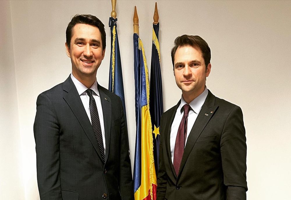 Ministrul Sebastian Burduja: peste 9000 de poștași vor conduce o campanie națională de formare a competențelor digitale de bază